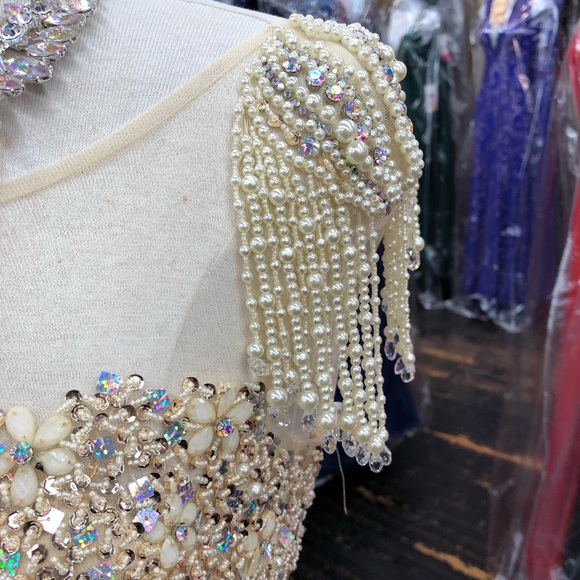 Meet your Posher, Keylee - Picture 1 of 1